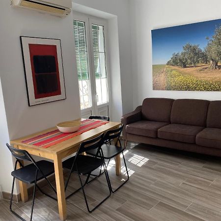 Apartamento Imperial Sevilla City Center エクステリア 写真