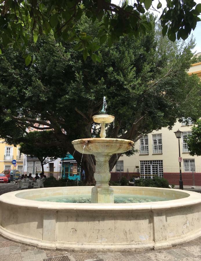 Apartamento Imperial Sevilla City Center エクステリア 写真